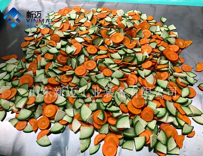 油炸黃瓜、胡蘿卜片